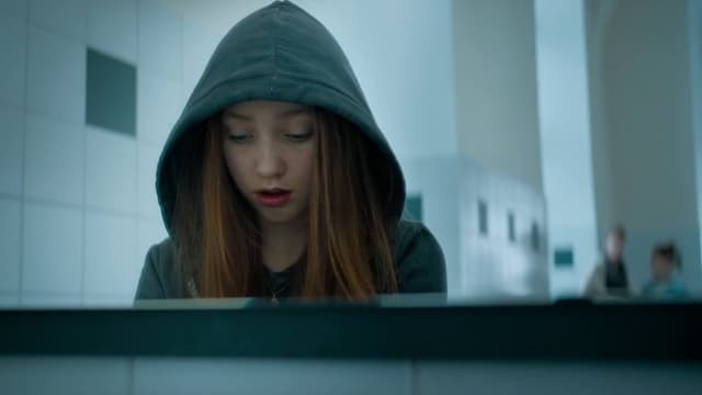 A Menina Invisível assista online