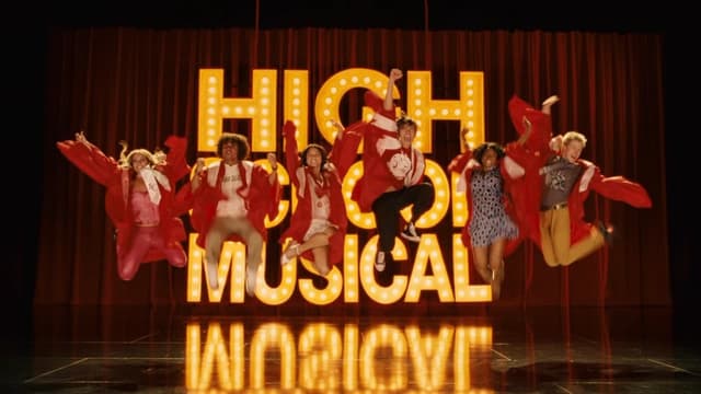 High School Musical 3: Ano da Formatura assista online