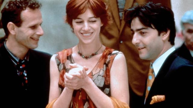 Love, etc. assista online