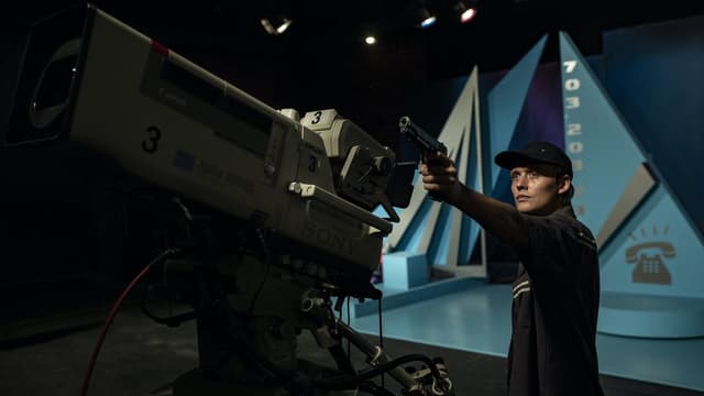 Interrompemos a Programação assista online