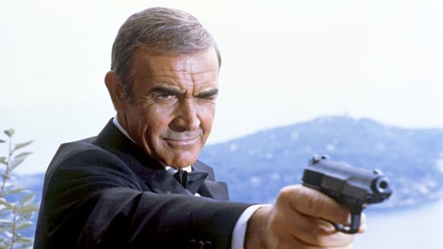 007: Nunca Mais Outra Vez assista online