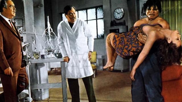 La horripilante bestia humana assista online