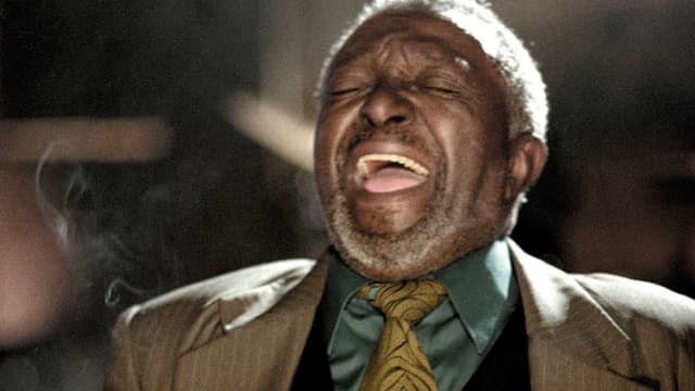 Standing in the Shadows of Motown assista online