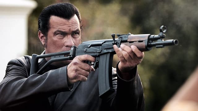 Mercenário assista online