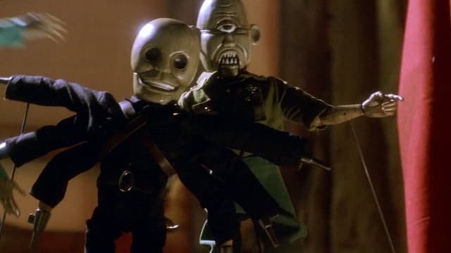 Puppet Master: The Legacy assista online