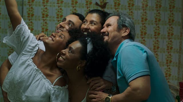 Três Verões assista online