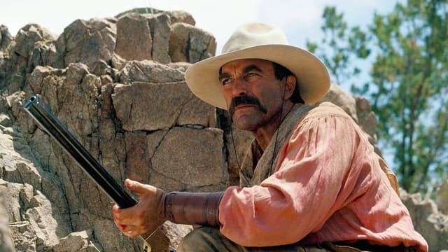 Last Stand at Saber River assista online