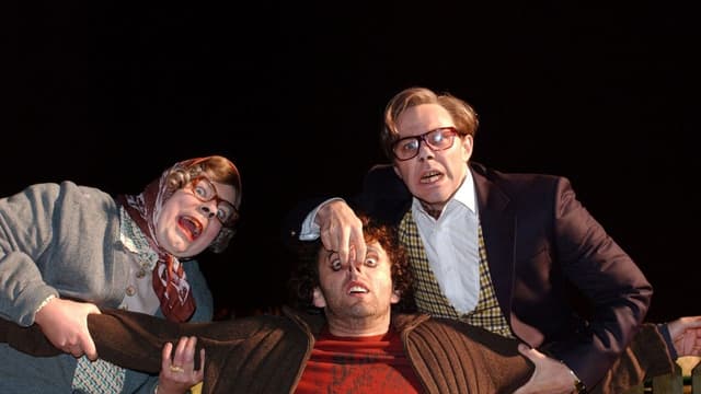 The League of Gentlemen's Apocalypse assista online