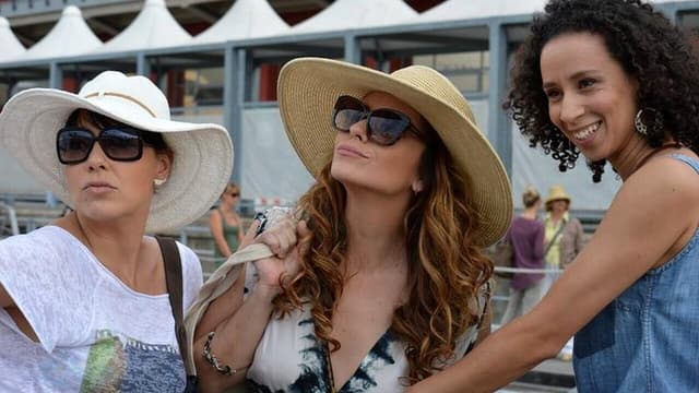 S.O.S.: Mulheres ao Mar assista online