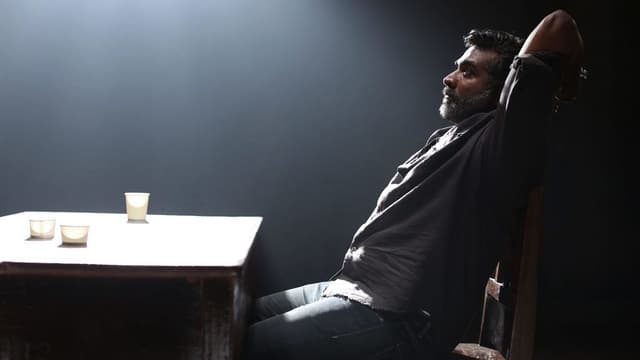 Vikram Vedha assista online