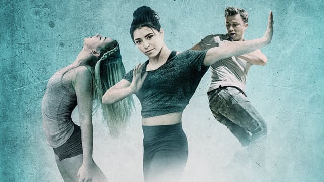 Sob a Luz da Fama: Acampamento de Dança assista online