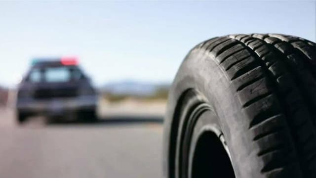 Rubber, O Pneu Assassino assista online