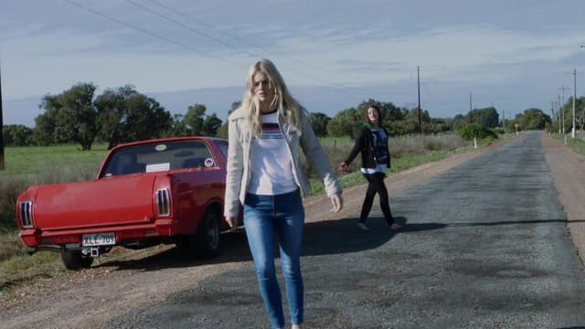Bad Girl assista online