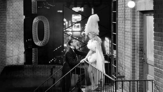 Blondie of the Follies assista online