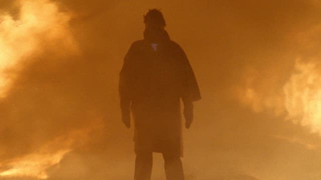 Beyond the Door III assista online