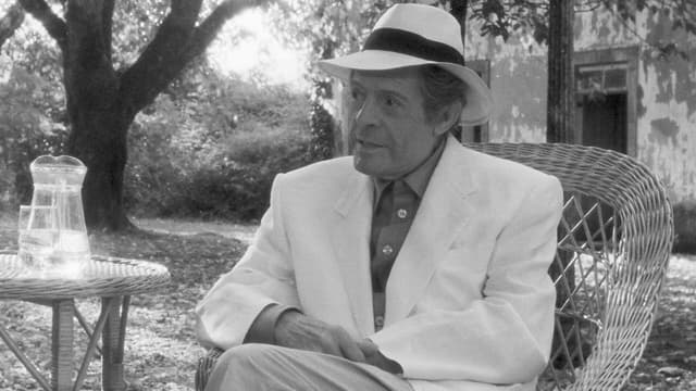 Marcello Mastroianni - Mi ricordo, sì, io mi ricordo assista online