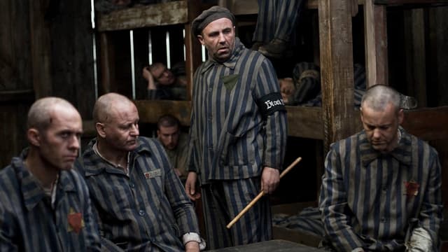 God on Trial assista online