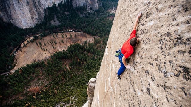 Escalando Dawn Wall assista online