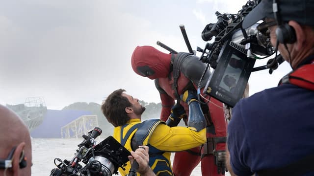 Avante: Nos Bastidores de Deadpool & Wolverine assista online