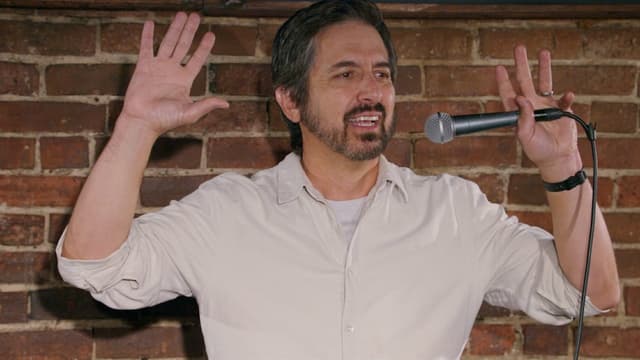 Ray Romano: Bem aqui, Ao virar da esquina assista online