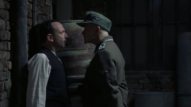 Cinzas da Guerra assista online