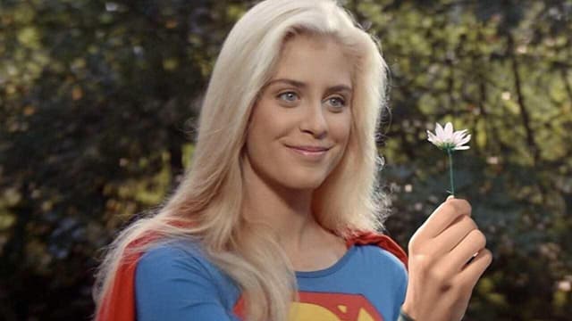 Supergirl assista online