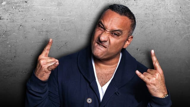 Russell Peters: Deportado assista online