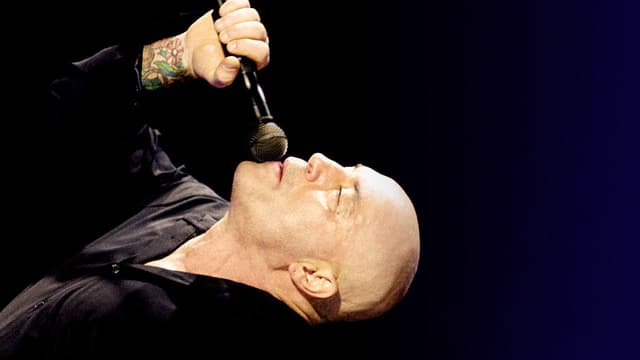 Joe Rogan: Strange Times assista online