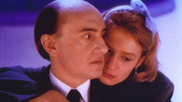 Monsieur Hire assista online