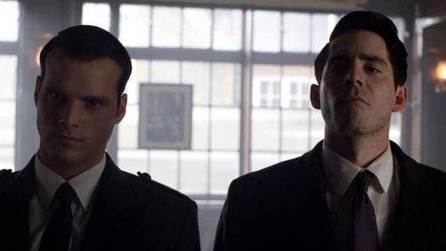 The Rise of the Krays assista online