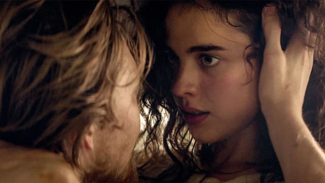 Stars at Noon assista online