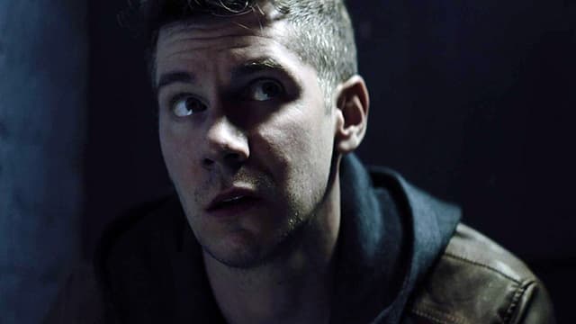 Fractured assista online