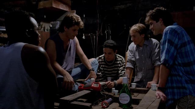 Rebeldes e Heróis assista online