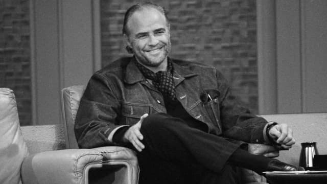 A verdade sobre Marlon Brando assista online
