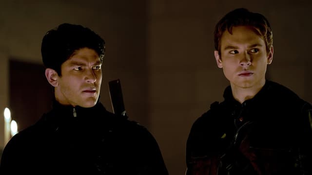 assista ao episódio 12 da temporada 1
